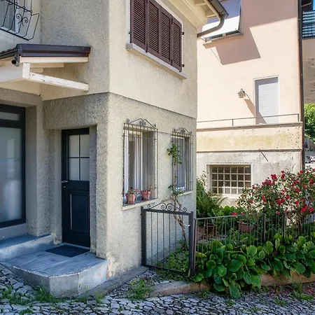 Apartment Jolie Bre - Picturesque Two-room With View